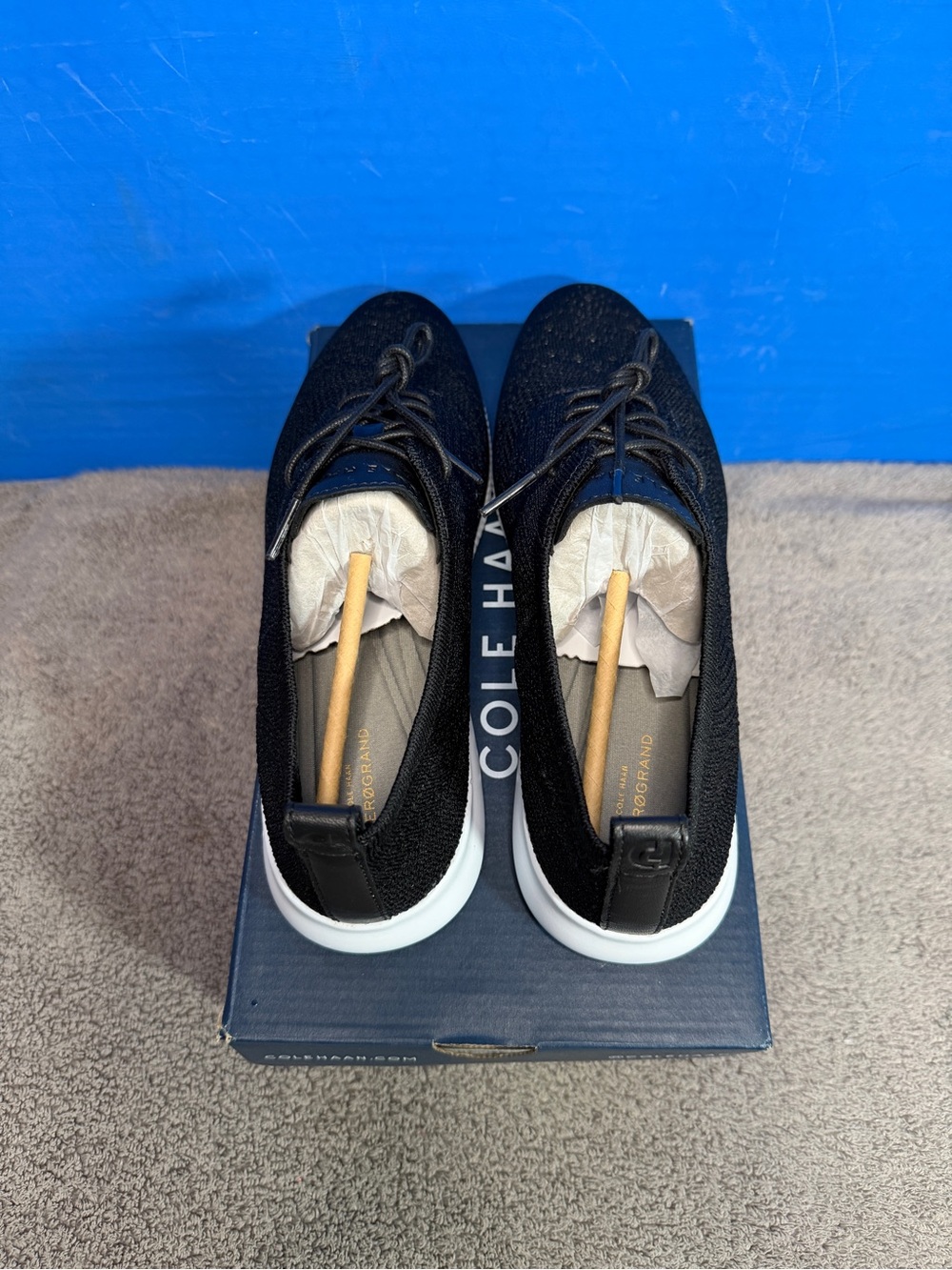 Cole Haan zerogrand sticthlite
Brand new - Picture 2 of 9